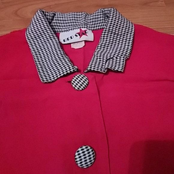 NWOT BRAND NEW buttoned top - Picture 2 of 3